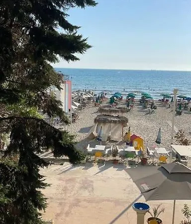 Beachfront-apartment Golem Durrës