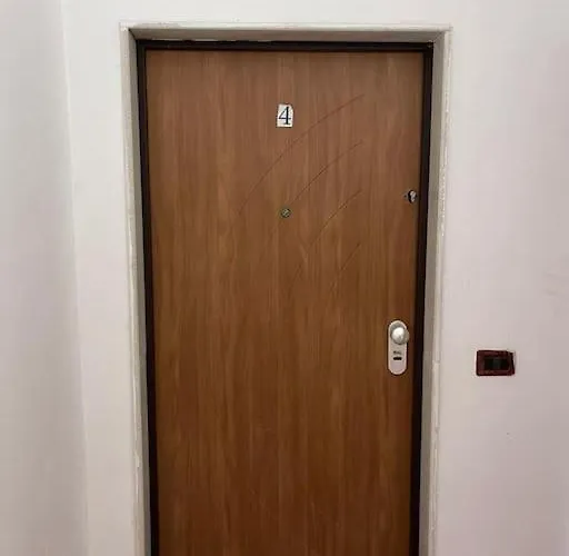 Beachfront-apartment Golem 公寓 Durrës