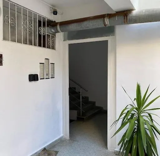 Beachfront-apartment Golem 公寓 *