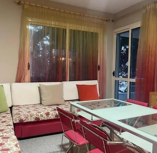 Beachfront-apartment Golem 公寓