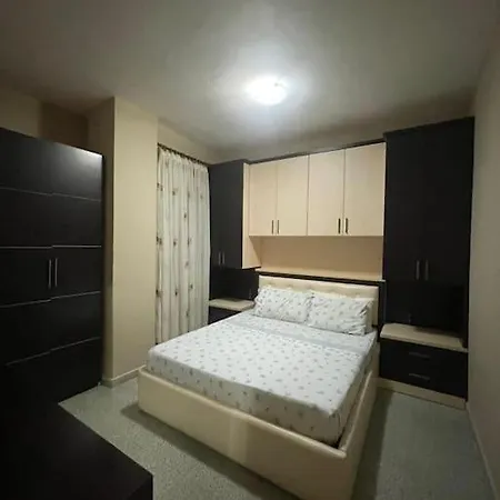 Beachfront-apartment Golem